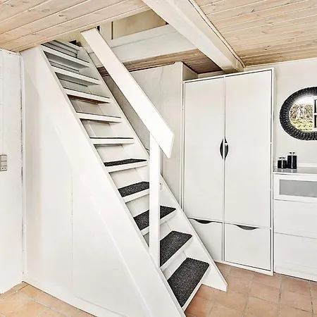 4 Person In Dom wakacyjny Tranekær