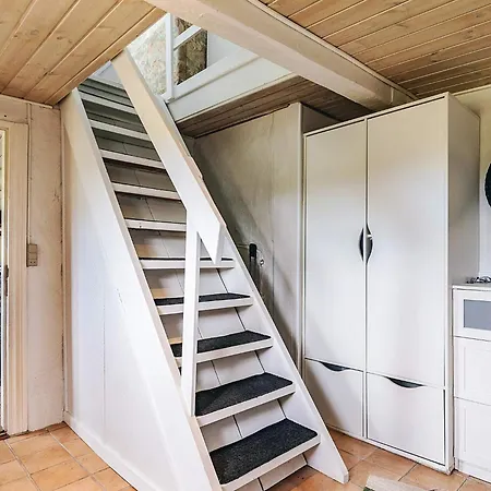 4 Person In Tranekær